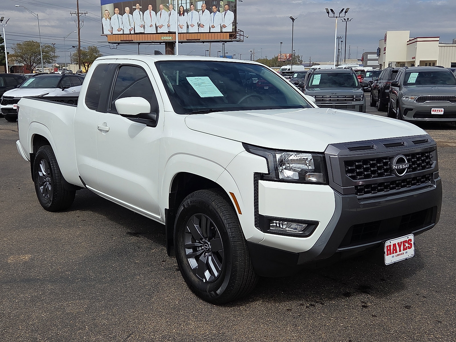 Used 2025 Nissan Frontier SV w/ SV Convenience Package image 5
