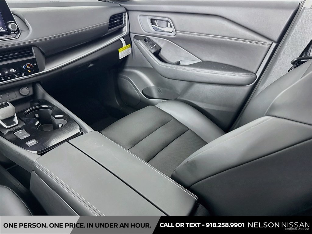 New 2026 Nissan Rogue Dark Armor FWD image 23
