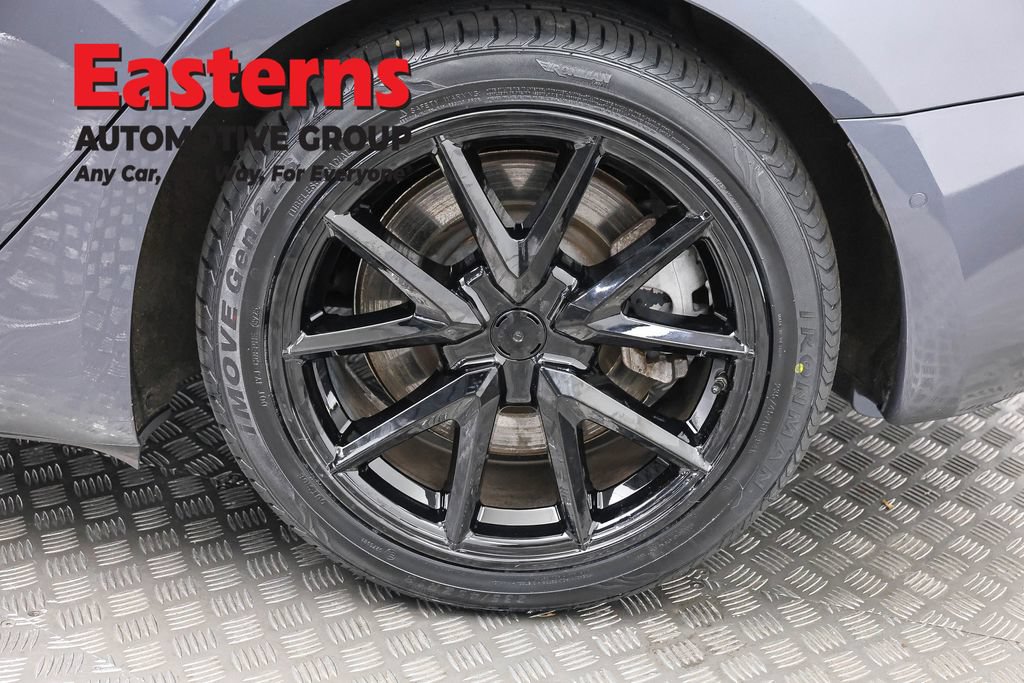 Used 2020 Tesla Model 3 Long Range AWD/4WD image 27