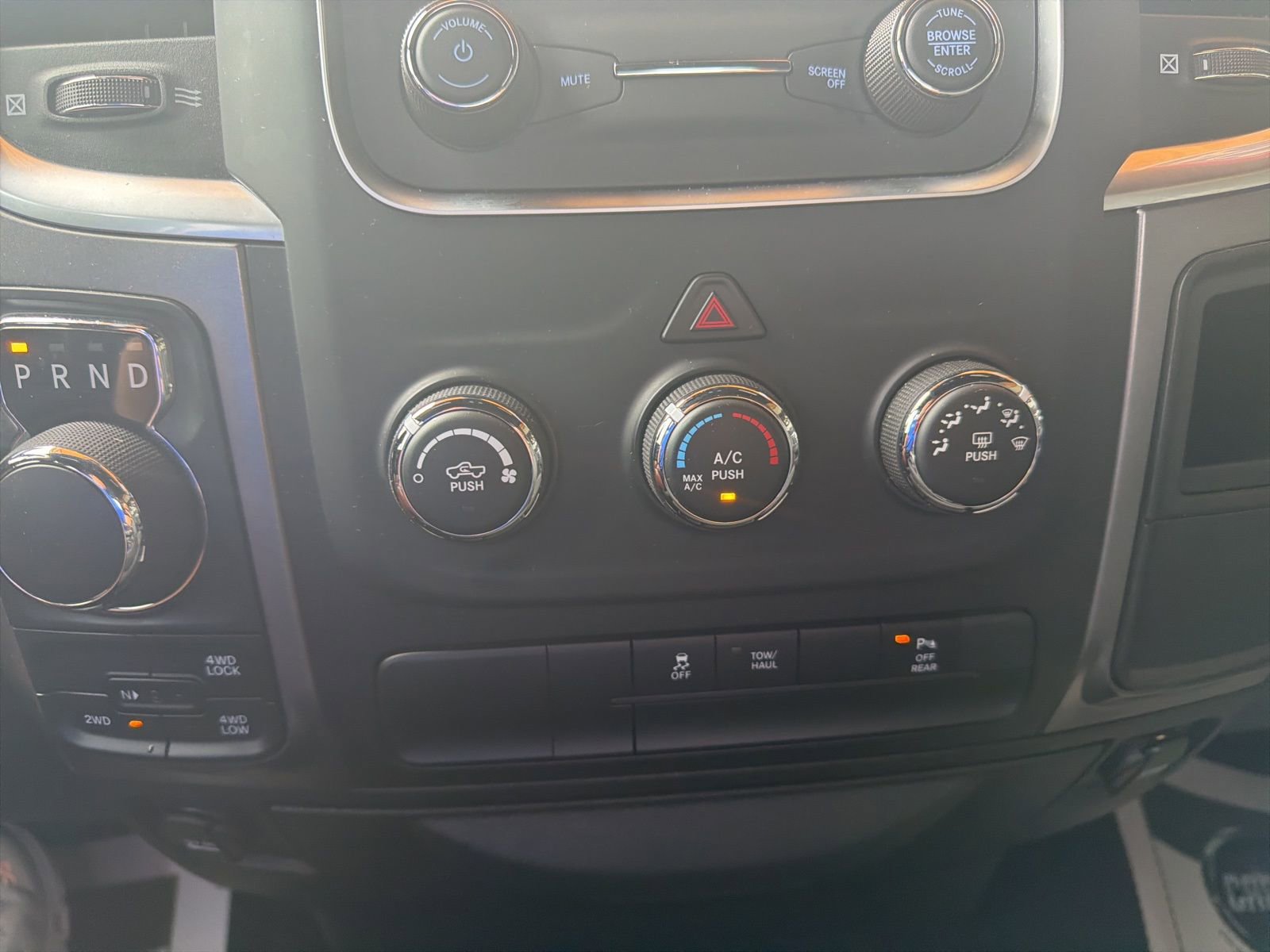 Used 2024 RAM 1500 Classic Warlock image 17