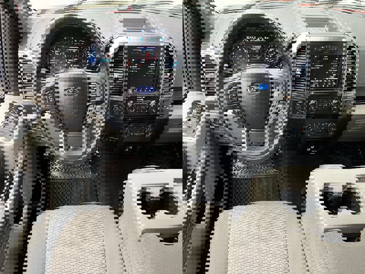 Used 2017 Ford F150 XLT w/ Equipment Group 302A Luxury image 22