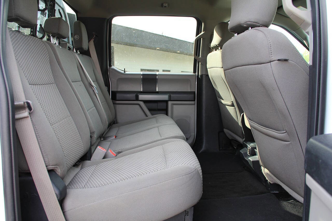 Used 2017 Ford F450 XLT w/ XLT Value Package AWD/4WD image 16