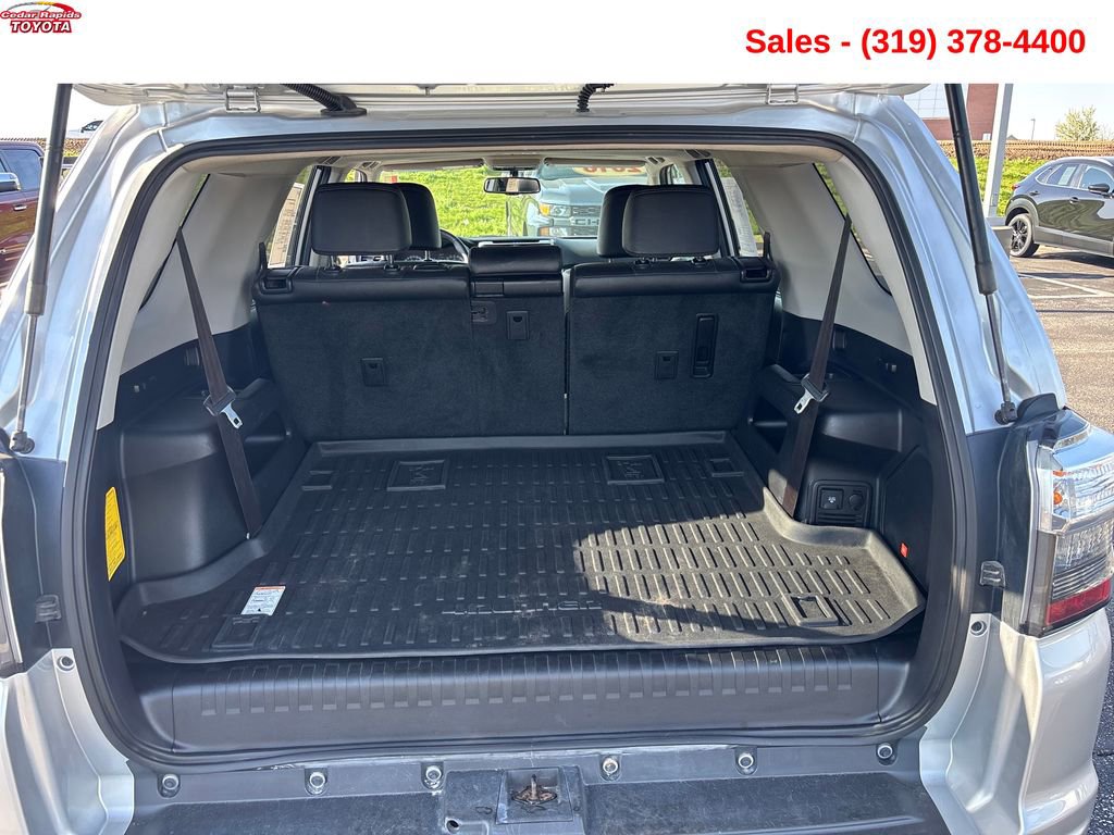 Used 2016 Toyota 4Runner Limited AWD/4WD image 24