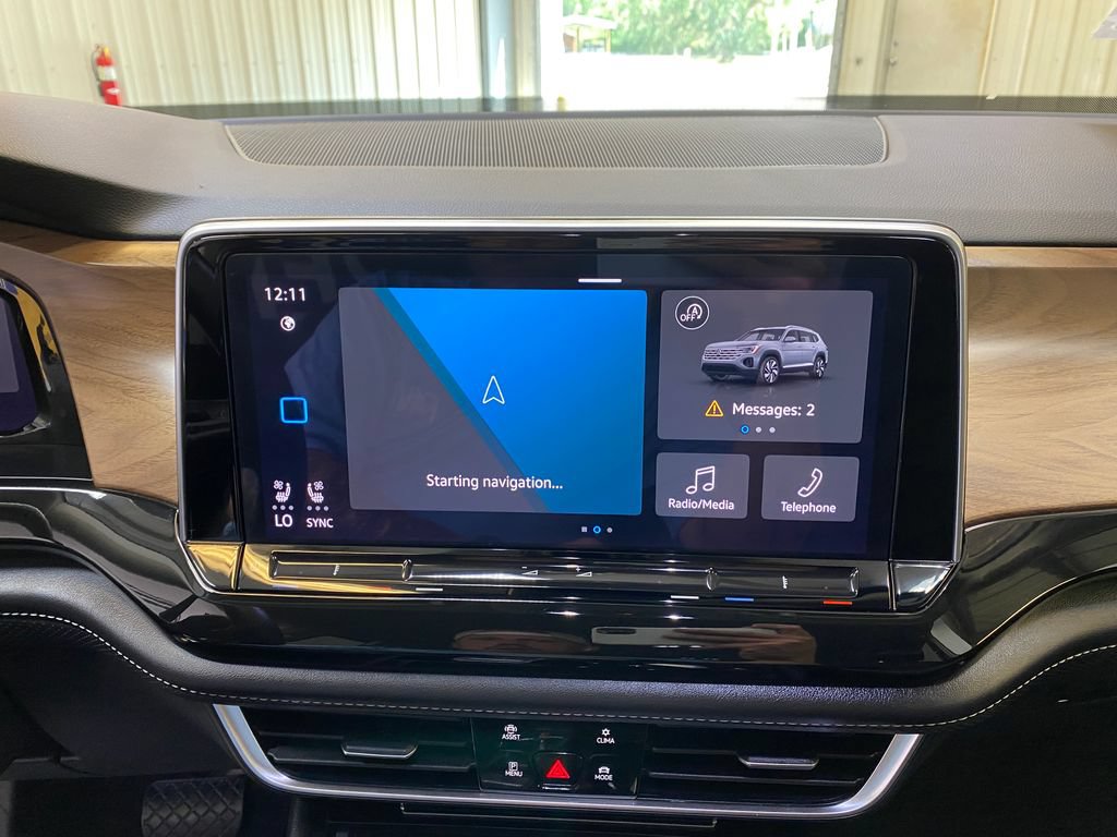 Used 2025 Volkswagen Atlas SE FWD image 42