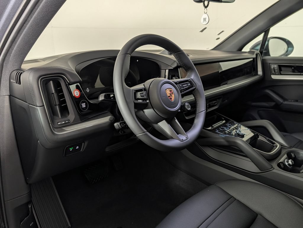 New 2026 Porsche Cayenne AWD/4WD image 4