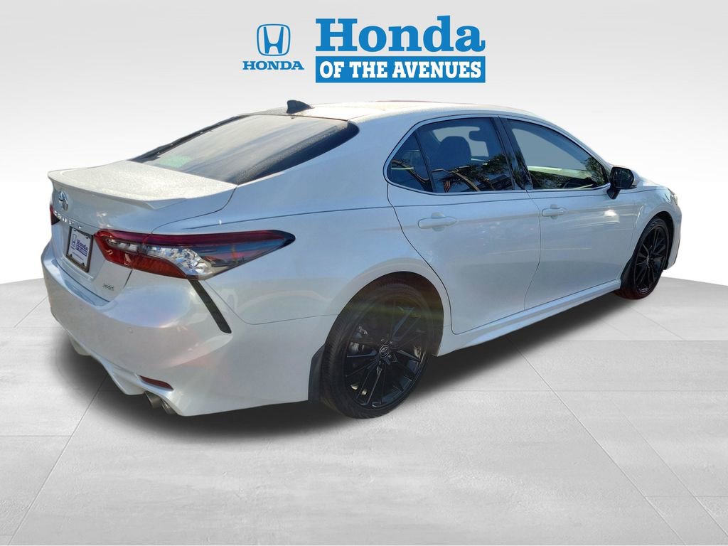 Used 2023 Toyota Camry XSE w/ Driver Assist Package FWD image 4