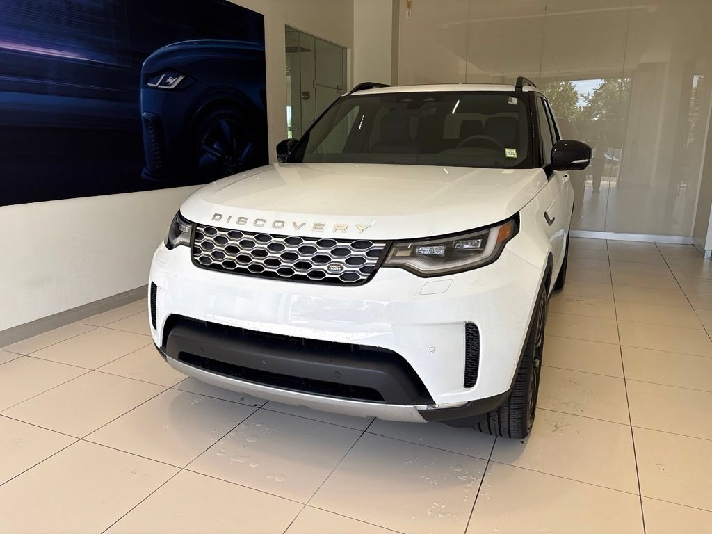 New 2026 Land Rover Discovery S AWD/4WD 360° Tour