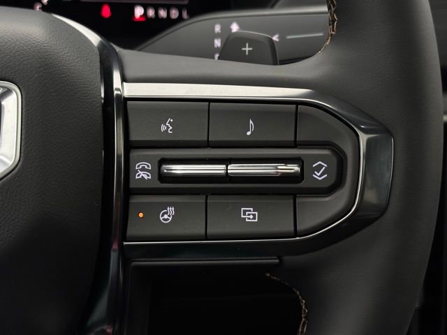 New 2026 GMC Acadia AT4 w/ Luxury Package image 24