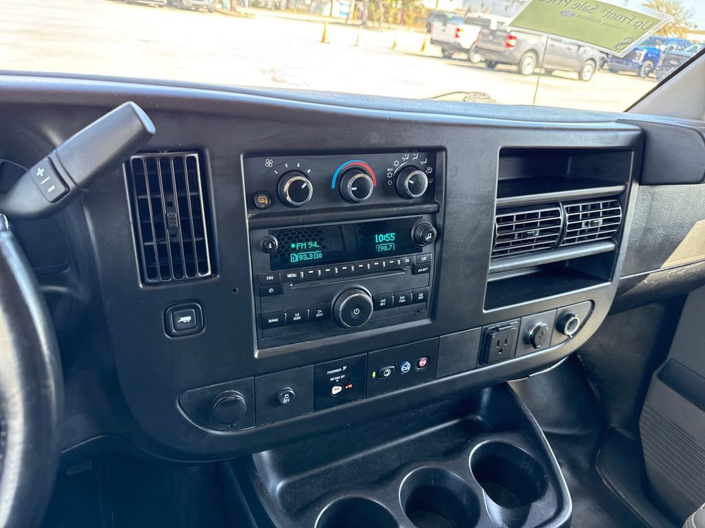 Used 2020 Chevrolet Express 2500 w/ Driver Convenience Package image 18