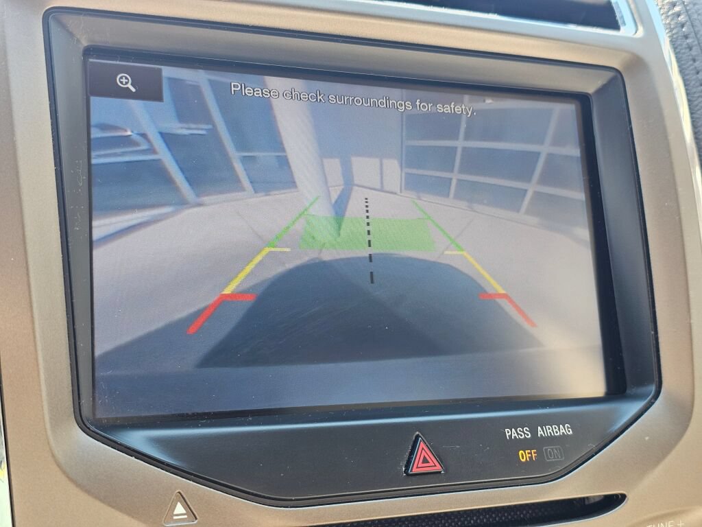 Used 2013 Lincoln MKX FWD image 21