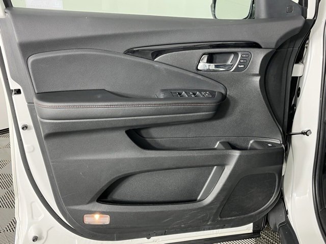 Used 2023 Honda Ridgeline Black Edition image 23