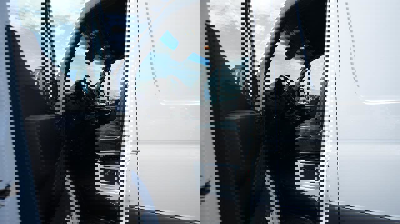 Used 2024 Mercedes-Benz Sprinter 144 Cargo image 8