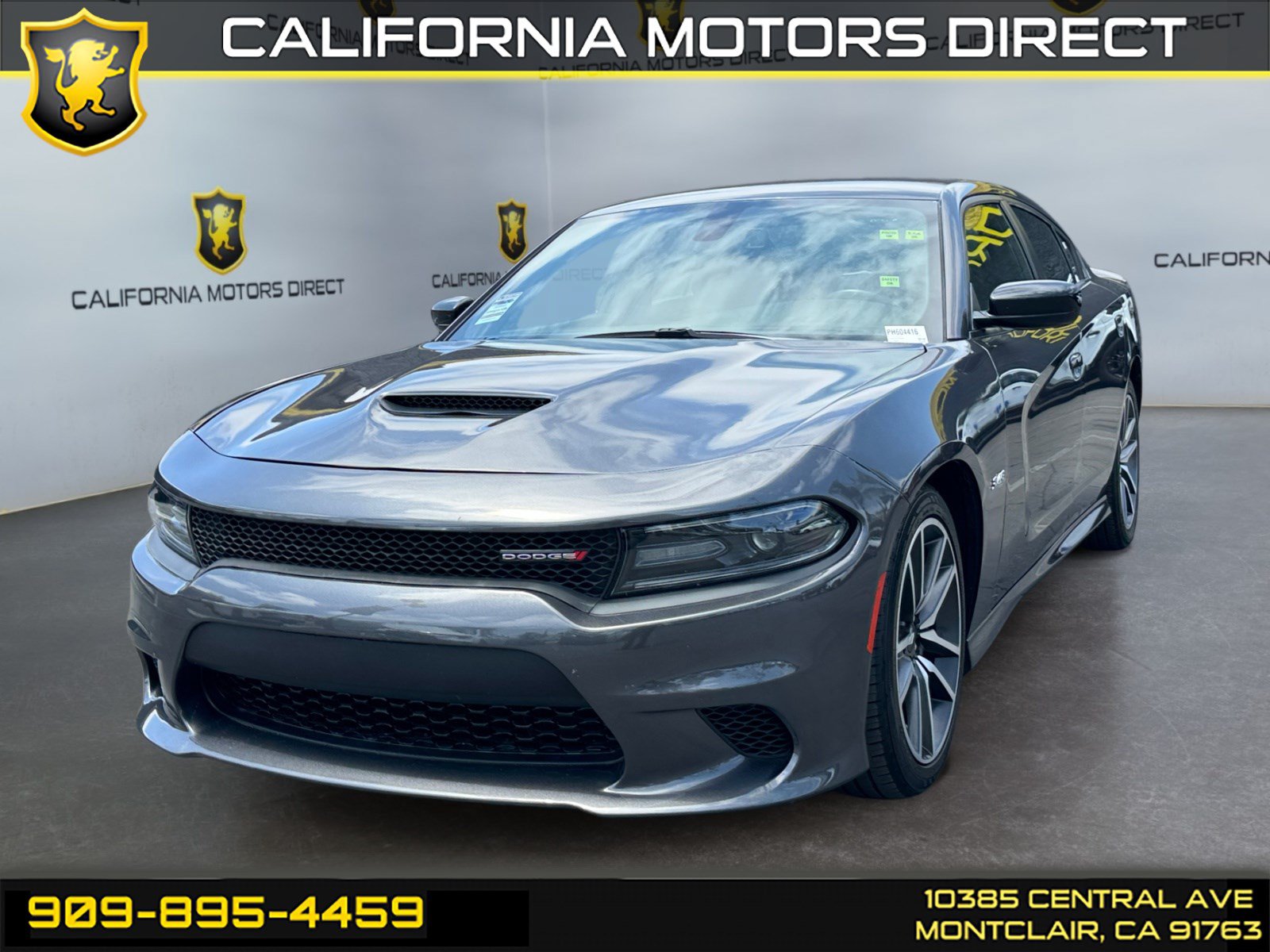 Used 2023 Dodge Charger R/T RWD image 1