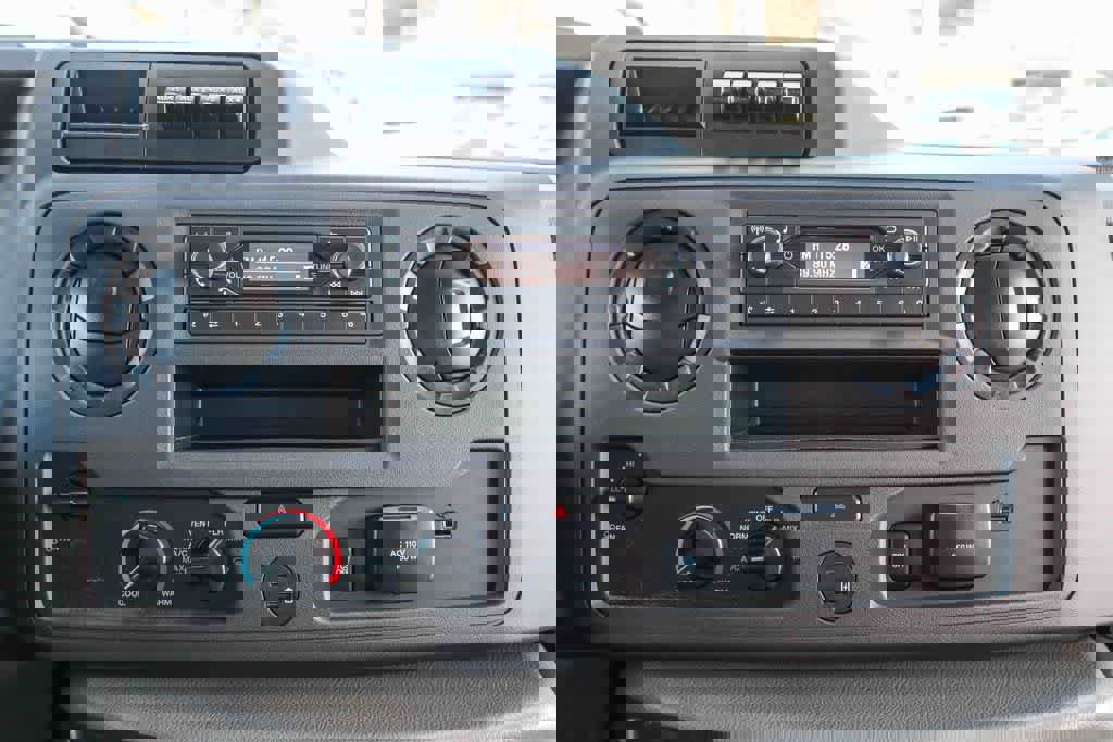 New 2026 Ford E-350 and Econoline 350 Super Duty w/ Power Equipment Group image 18