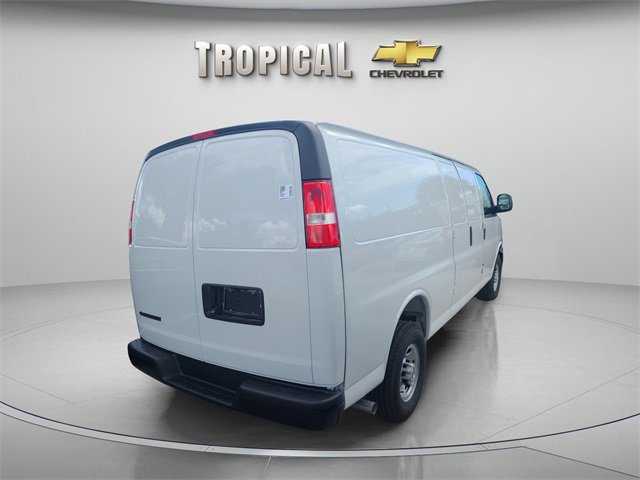 New 2025 Chevrolet Express 2500 Extended w/ Driver Convenience Package image 4