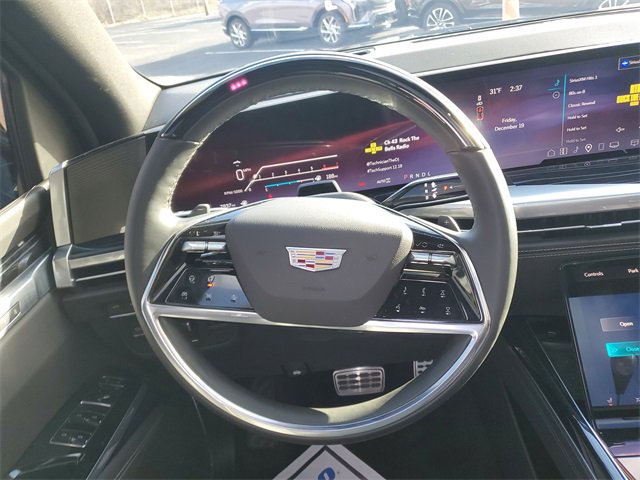 Certified 2025 Cadillac Escalade ESV Sport w/ Touring Package image 10