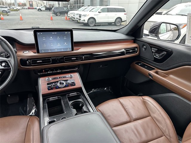 Certified 2023 Lincoln Aviator Grand Touring w/ Elements Package Plus image 17