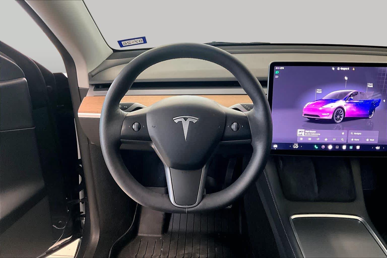 Used 2022 Tesla Model Y Long Range AWD/4WD image 17