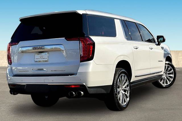Used 2021 GMC Yukon XL Denali w/ Denali Premium Package AWD/4WD image 5