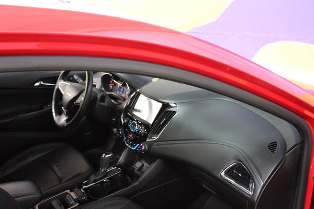 Used 2016 Chevrolet Cruze Premier w/ Premier True North Edition FWD image 10