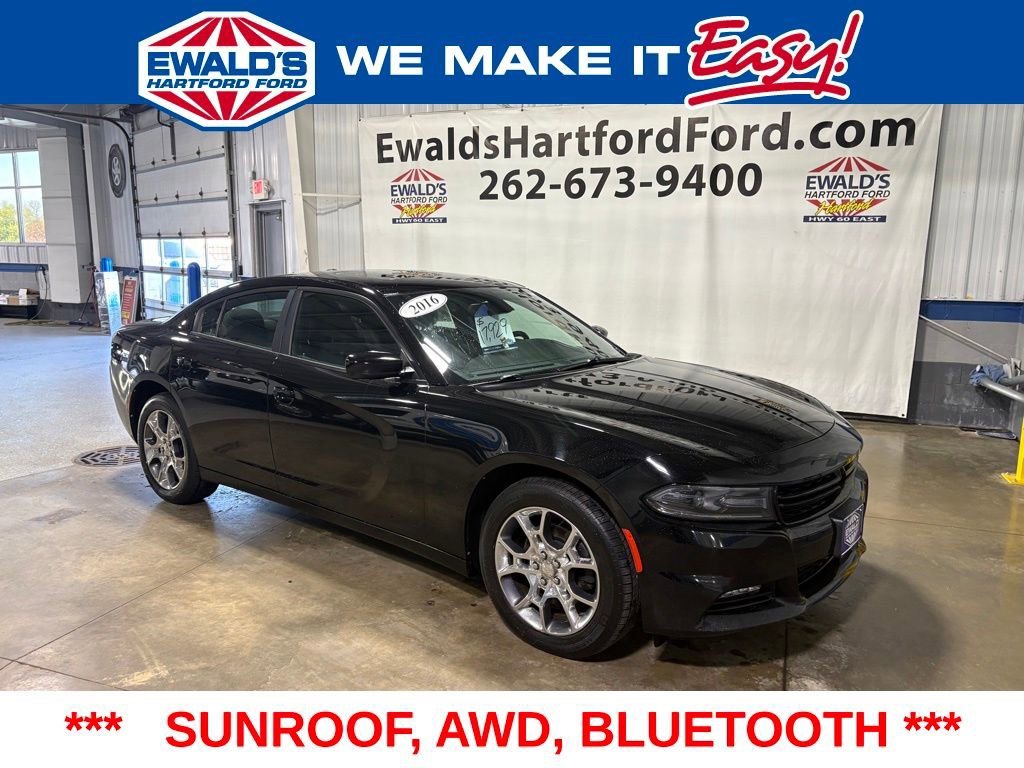 Used 2016 Dodge Charger SXT