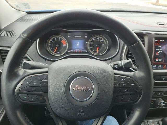 Used 2020 Jeep Cherokee Trailhawk w/ Comfort/Convenience Group image 22