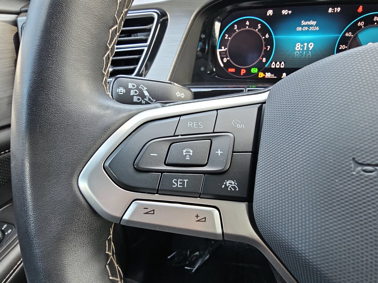 Used 2024 Volkswagen Atlas Cross Sport SE AWD/4WD image 17