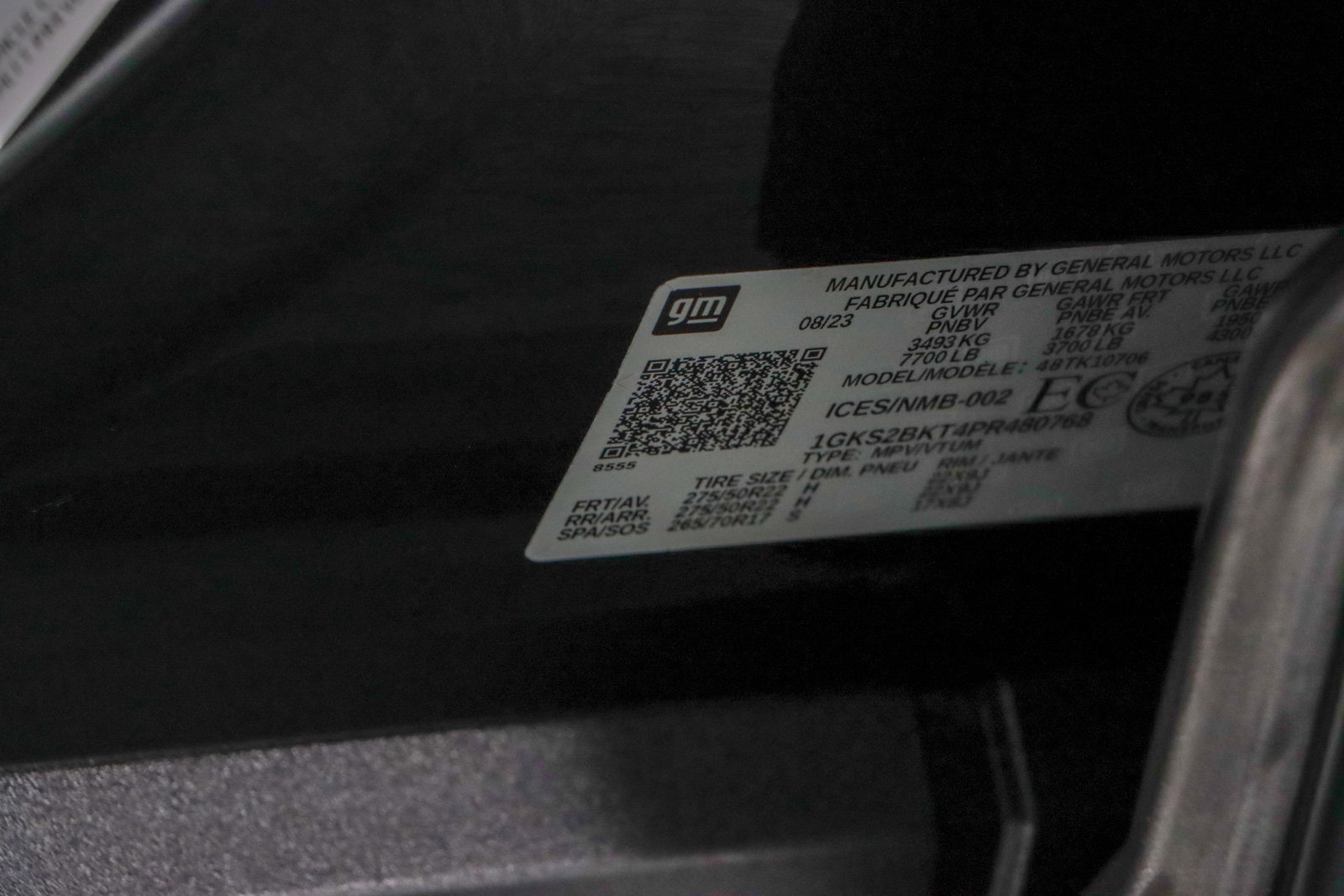 Used 2023 GMC Yukon SLT w/ SLT Luxury Package image 38