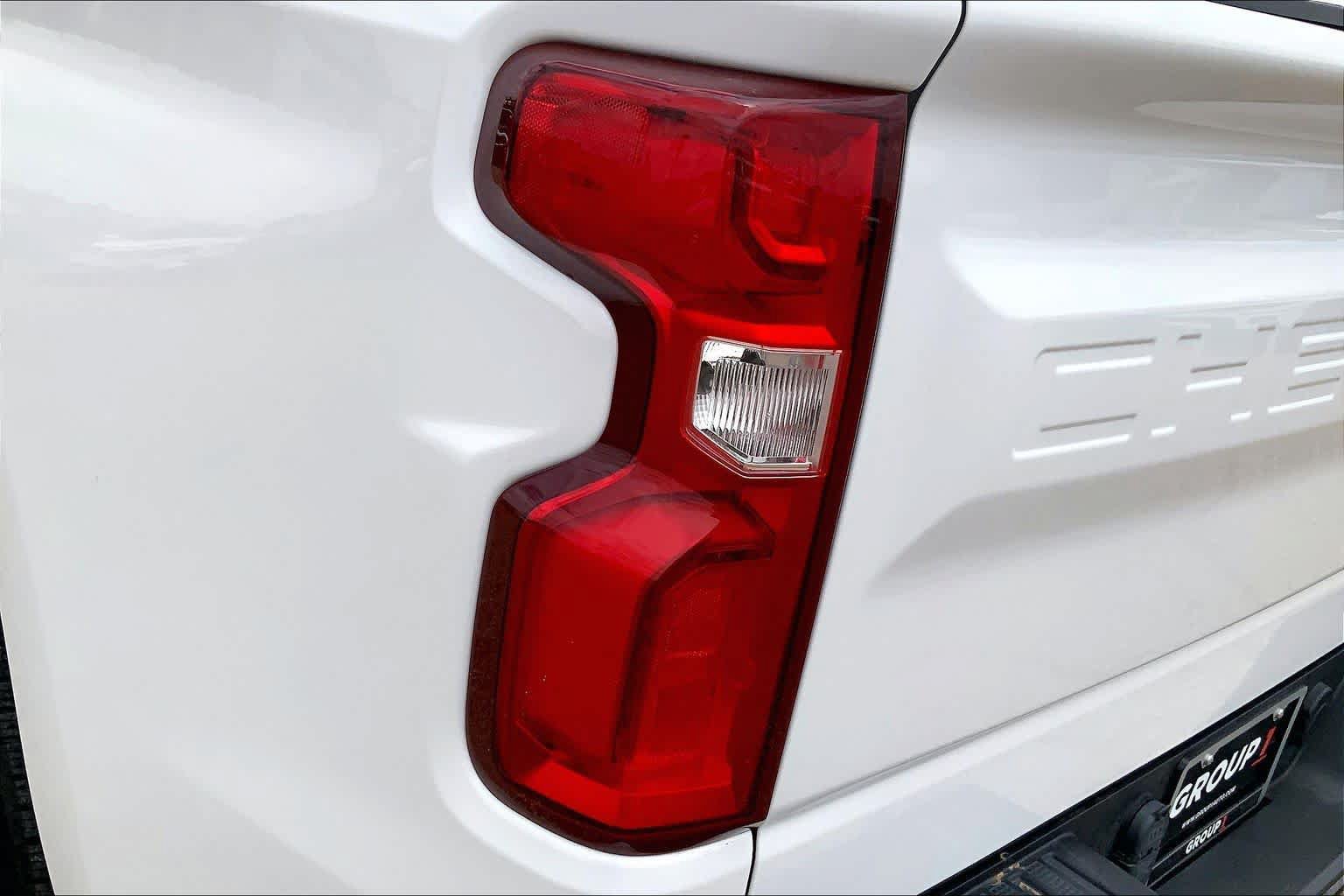 Used 2021 Chevrolet Silverado 1500 LT Trail Boss w/ Convenience Package II AWD/4WD image 32