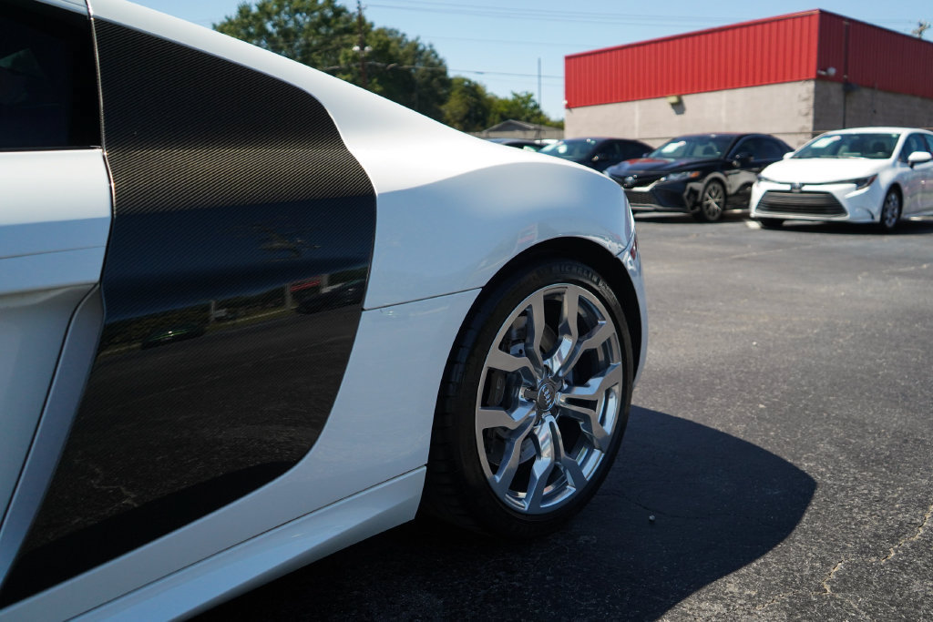 Used 2012 Audi R8 V10 AWD/4WD image 24