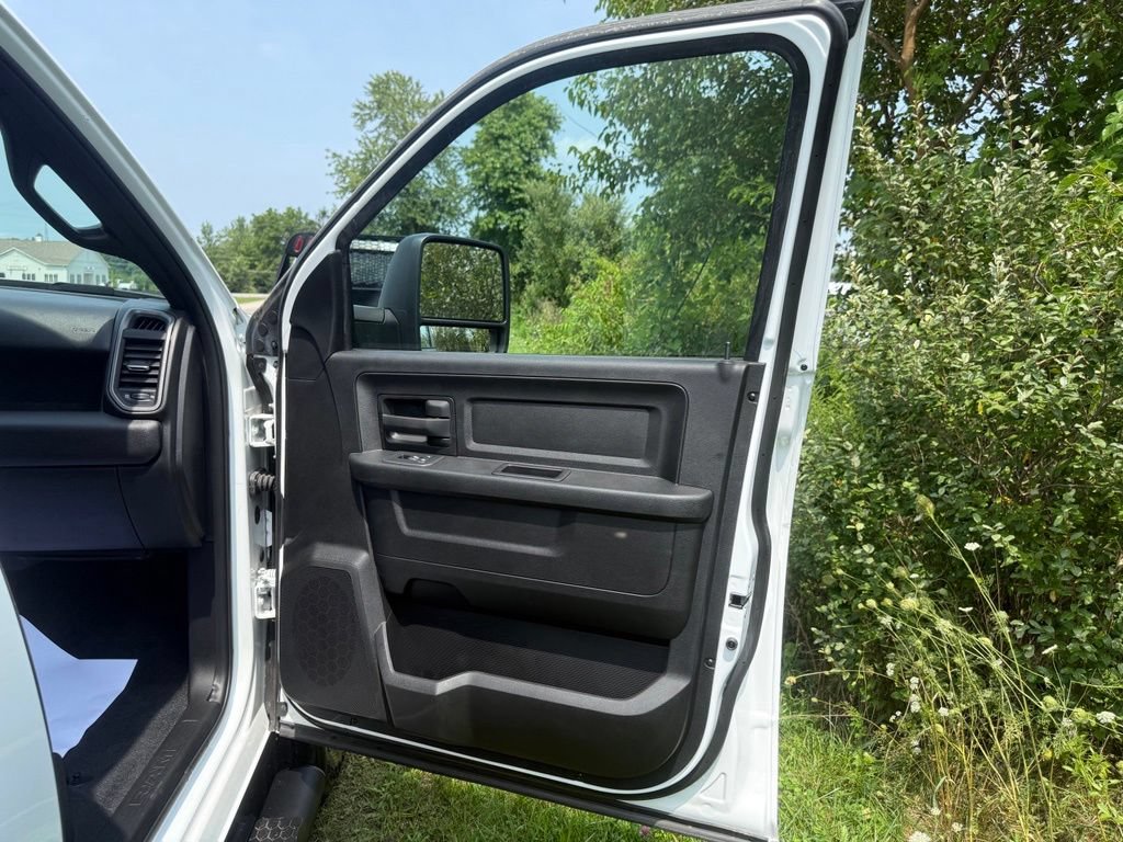 Used 2025 RAM 2500 Tradesman w/ Safety Group AWD/4WD image 55