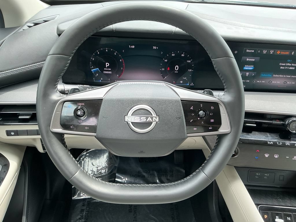 Used 2025 Nissan Murano SV AWD/4WD image 19
