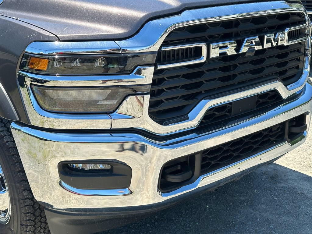 New 2026 RAM 3500 Tradesman AWD/4WD image 12