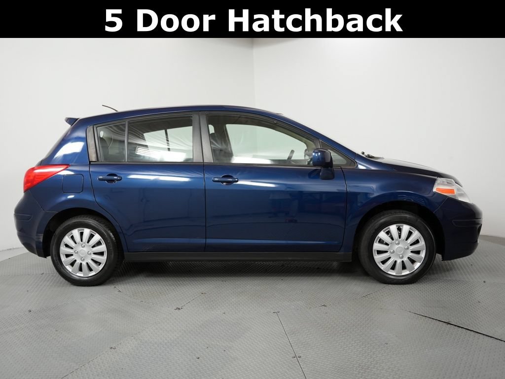 Used 2012 Nissan Versa 1.8 S FWD image 5