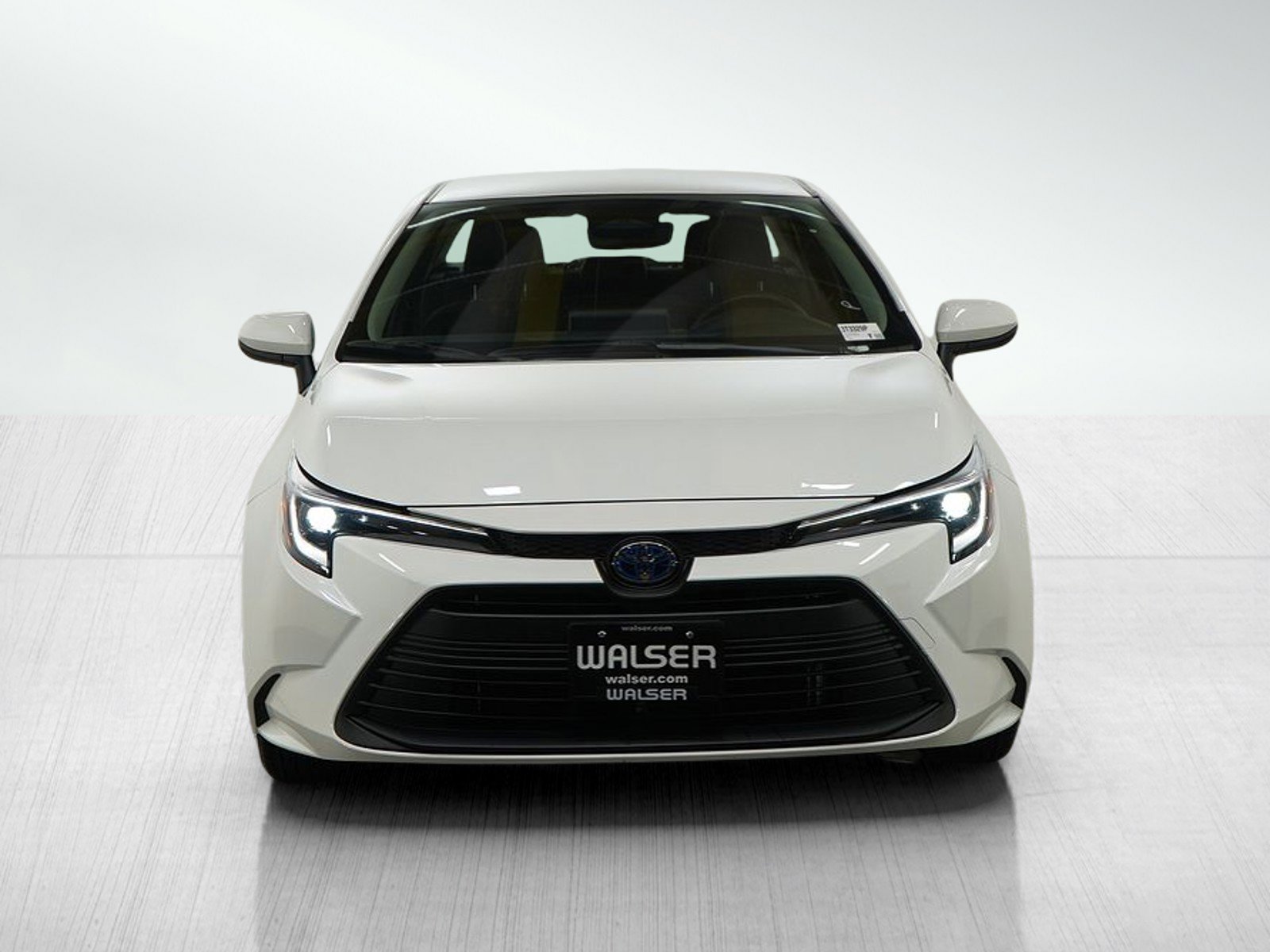 Used 2025 Toyota Corolla LE image 8