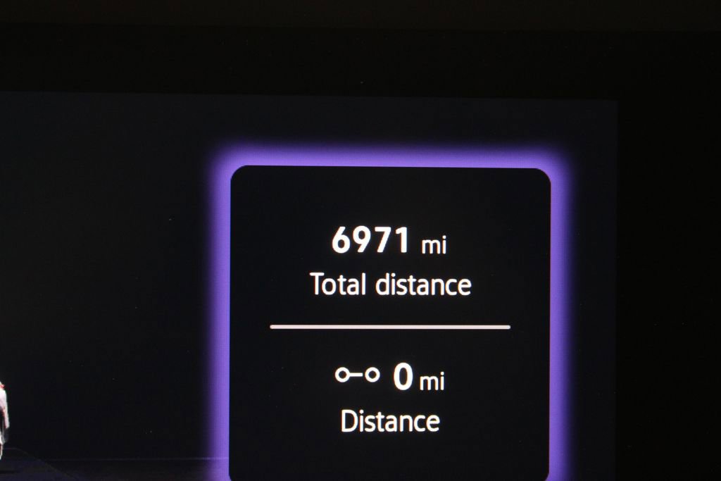 Certified 2025 Volkswagen Tiguan SE image 11