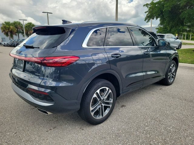 Certified 2025 Audi Q5 Premium w/ Convenience Package AWD/4WD image 7