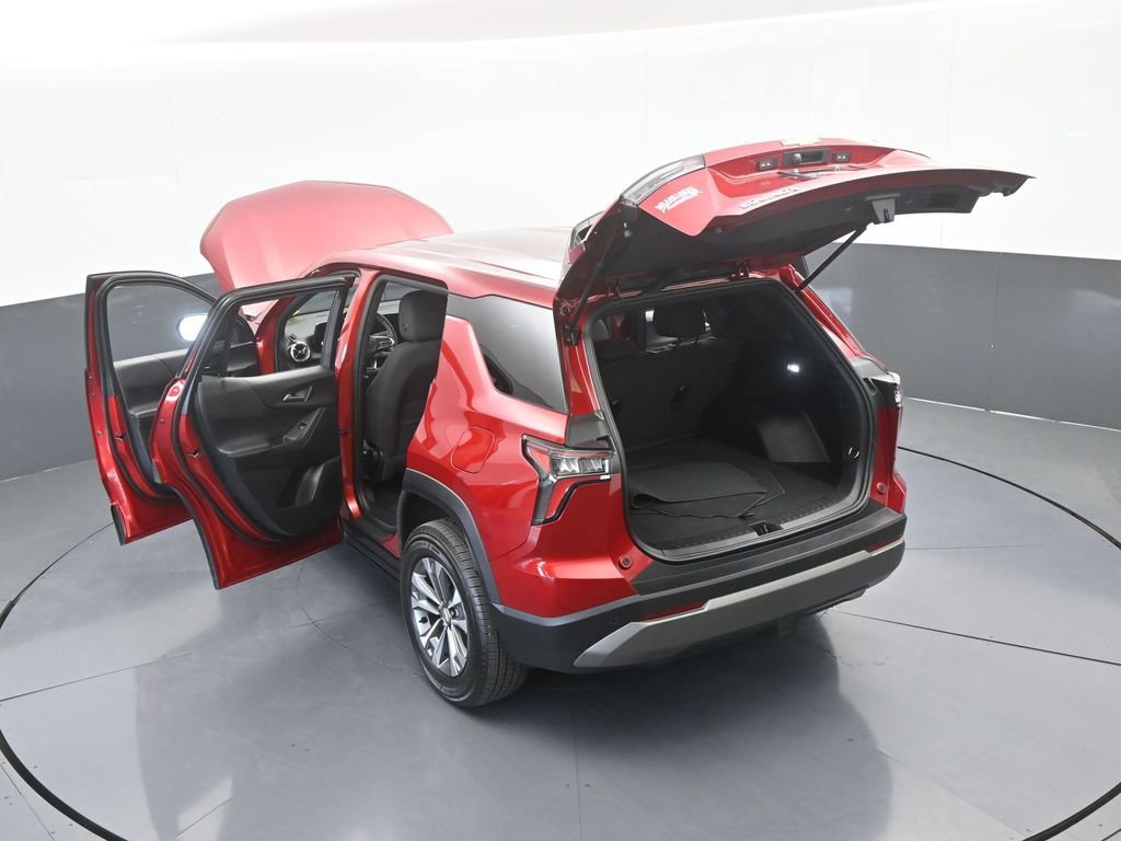 Used 2025 Chevrolet Equinox LT image 65