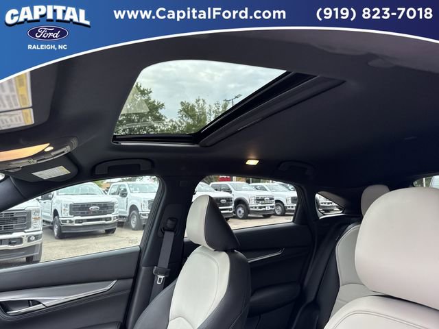 Used 2023 INFINITI QX55 Essential image 21