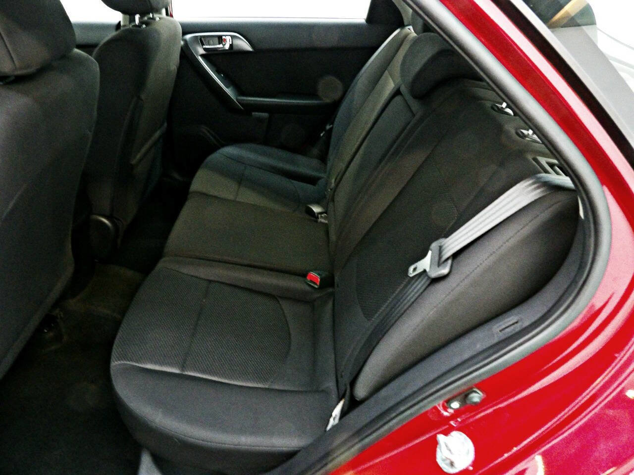Used 2013 Kia Forte EX image 10