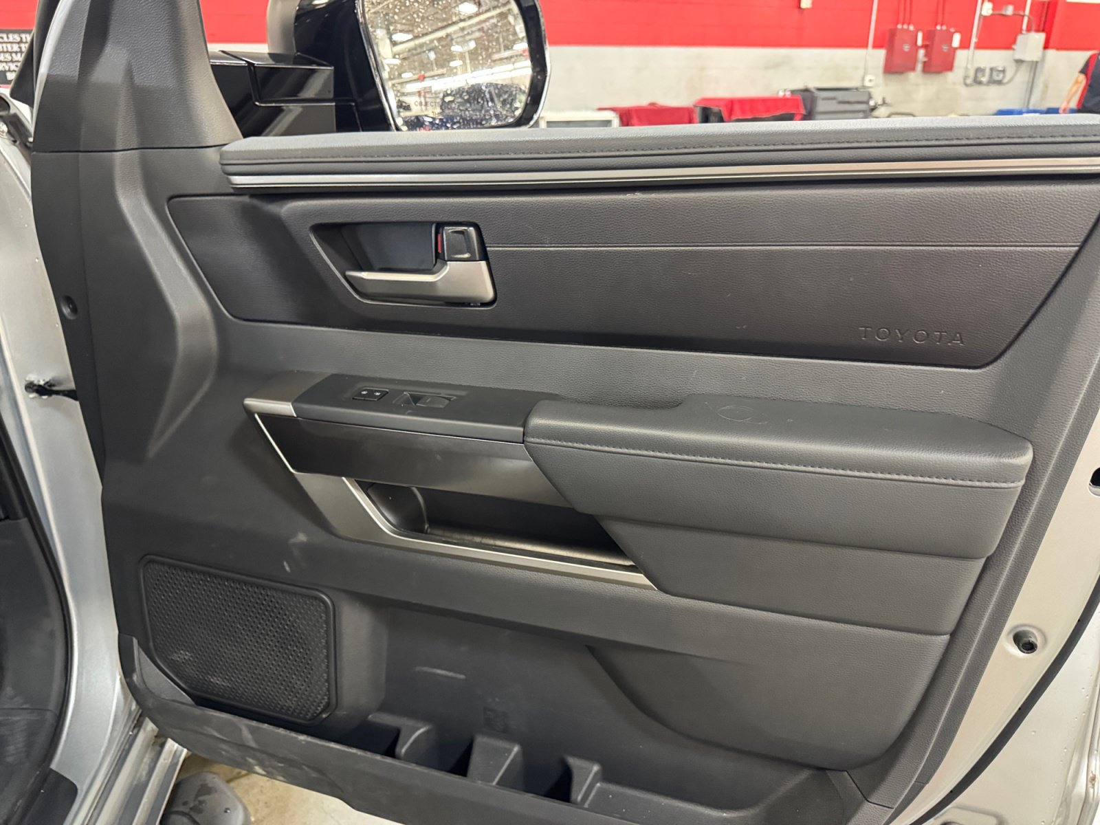 Certified 2026 Toyota Tundra SR5 w/ SR5 Convenience Package AWD/4WD image 16