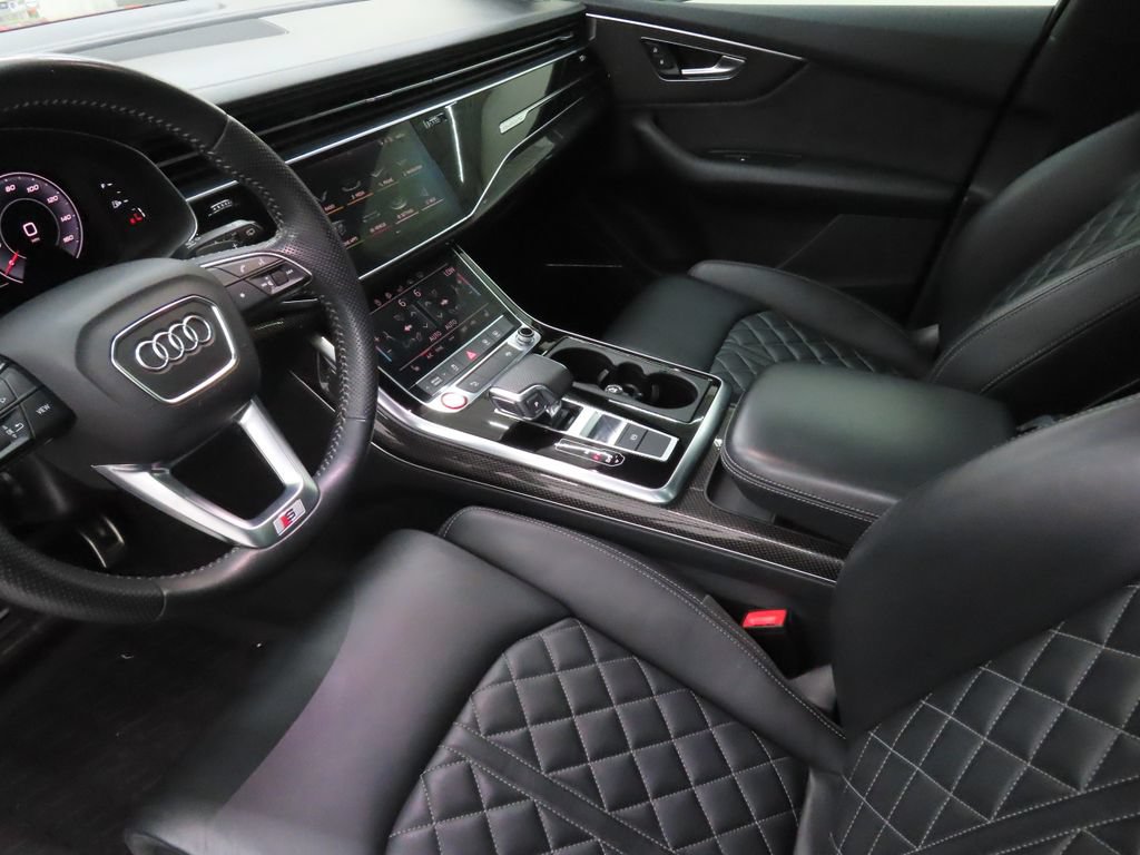 Used 2020 Audi SQ7 Premium Plus w/ SQ7 Black Optic Package AWD/4WD image 21