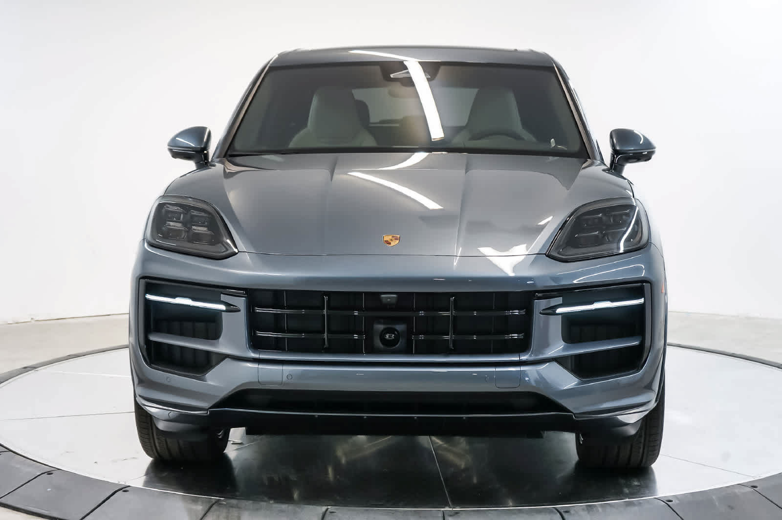 New 2026 Porsche Cayenne GTS AWD/4WD image 6