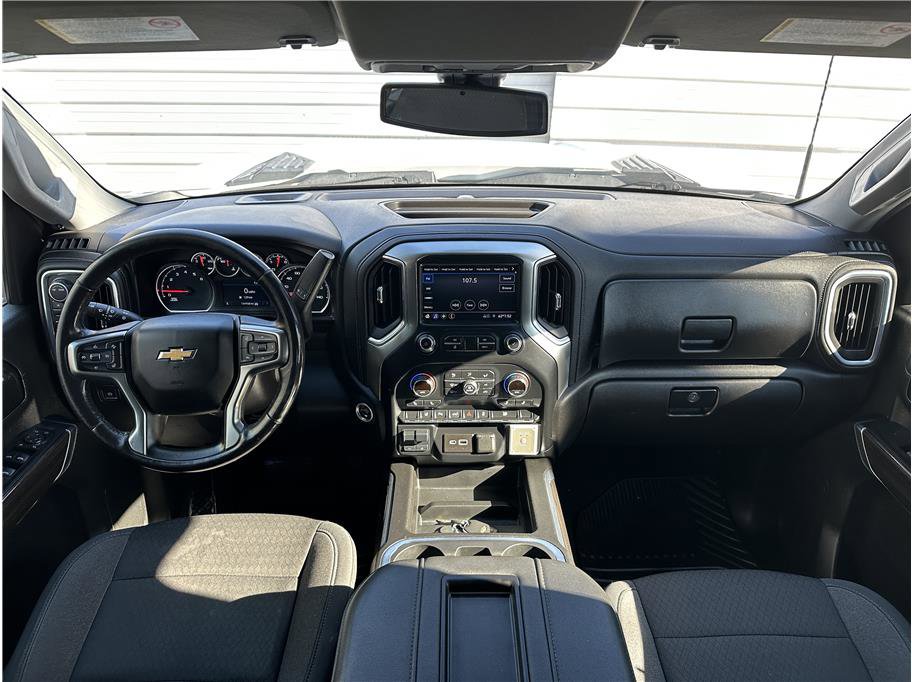 Used 2021 Chevrolet Silverado 2500 LT w/ Convenience Package image 17