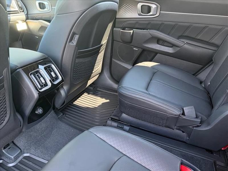 New 2026 Kia Sorento SX FWD image 14