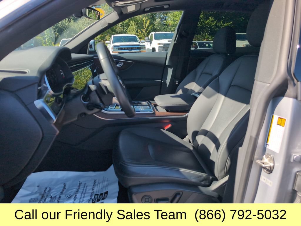 Used 2022 Audi Q8 Premium Plus AWD/4WD image 11
