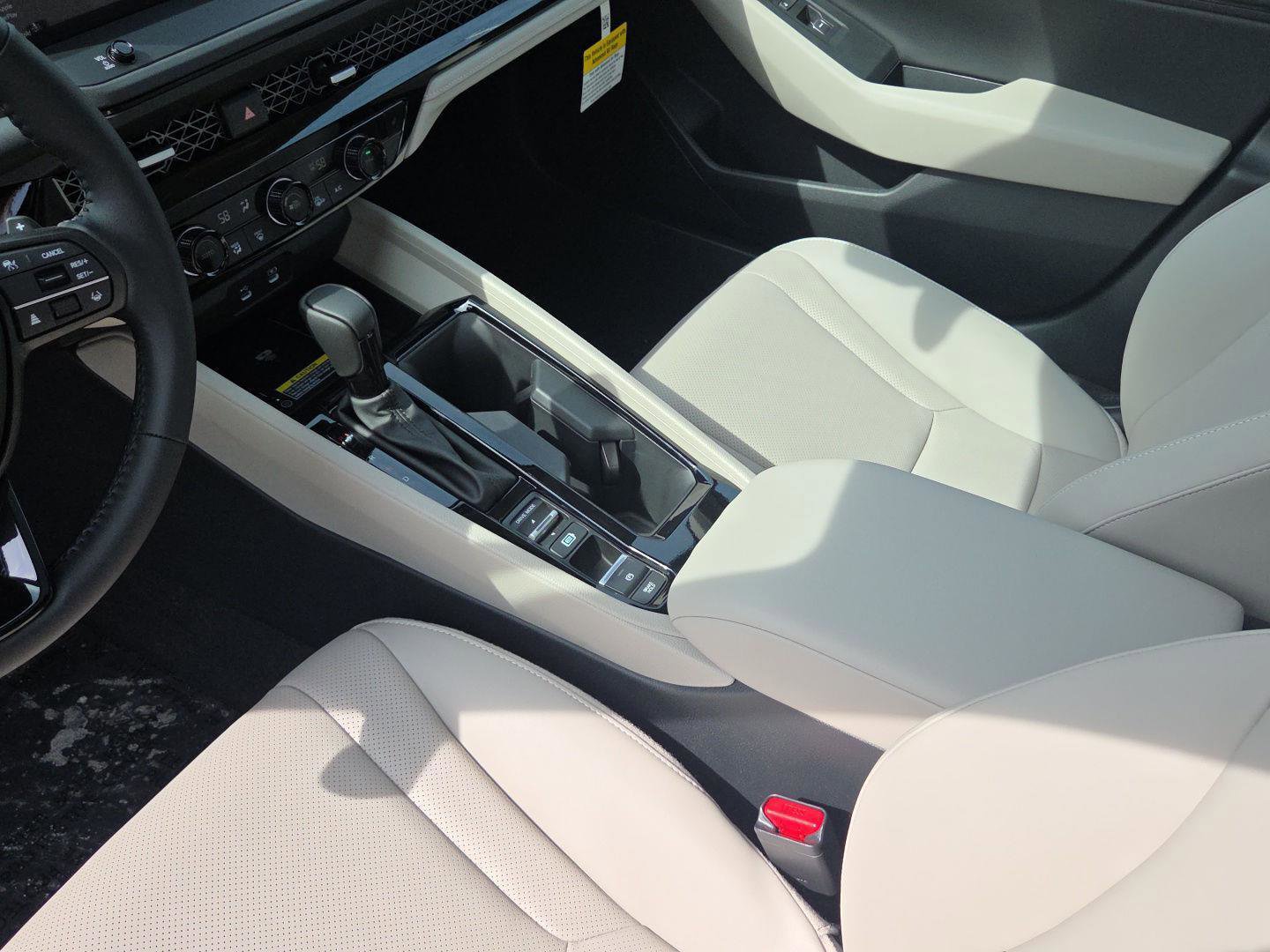 New 2025 Honda Accord EX-L image 19
