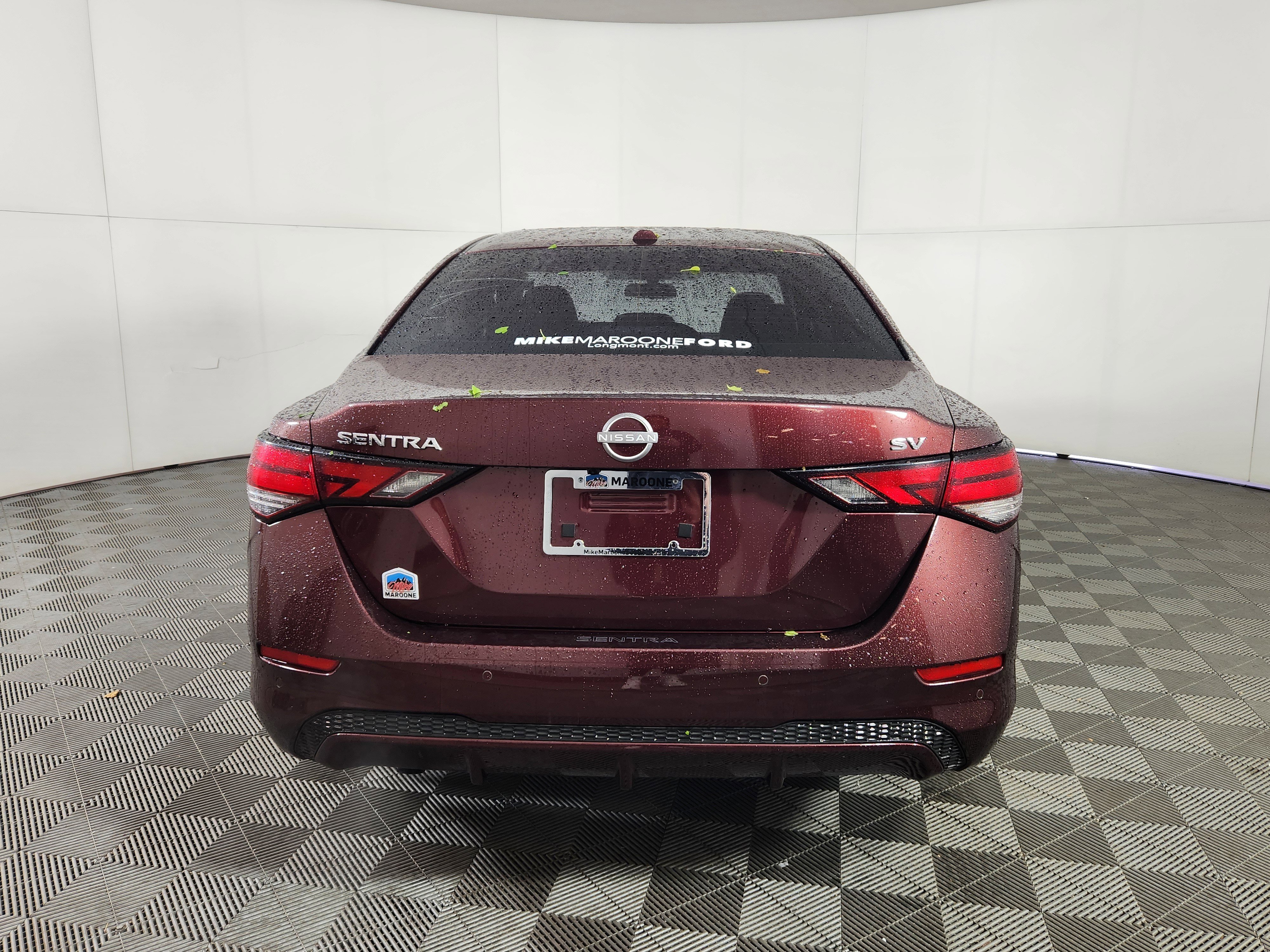 Used 2024 Nissan Sentra SV FWD image 6