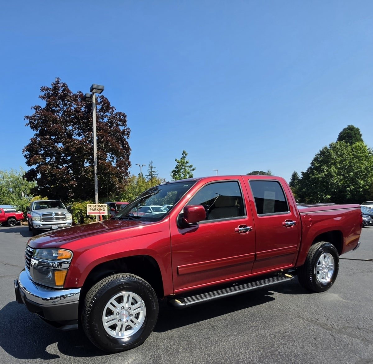 Used 2011 GMC Canyon SLT AWD/4WD image 1