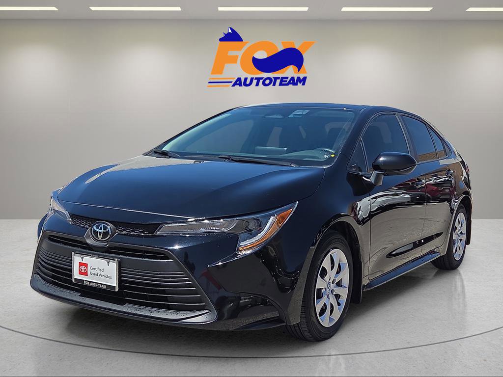 Certified 2024 Toyota Corolla LE image 1